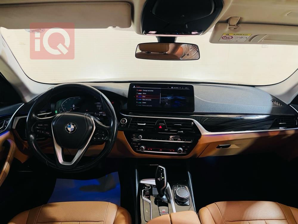 بی ئێم دەبڵیو سیریەس 5